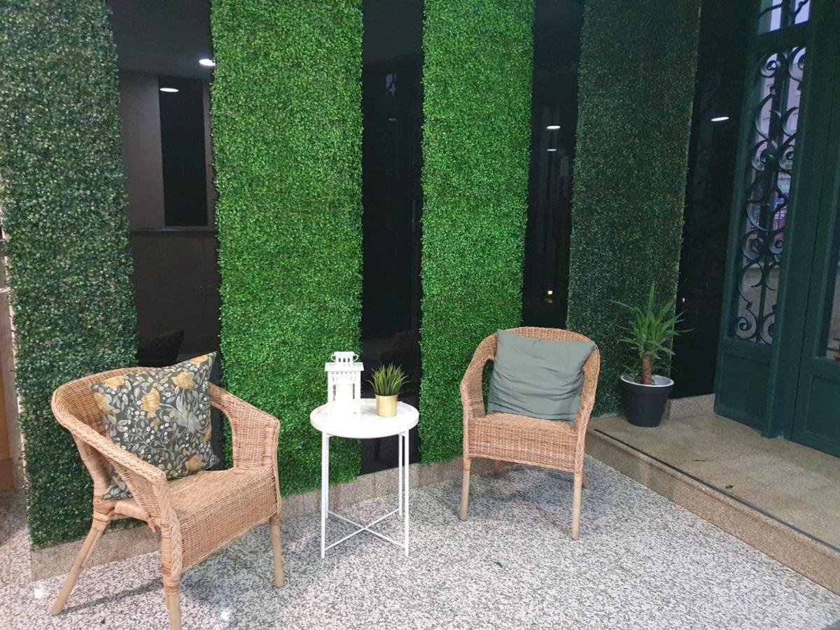 Hostal Fronton Alcobendas Dış mekan fotoğraf