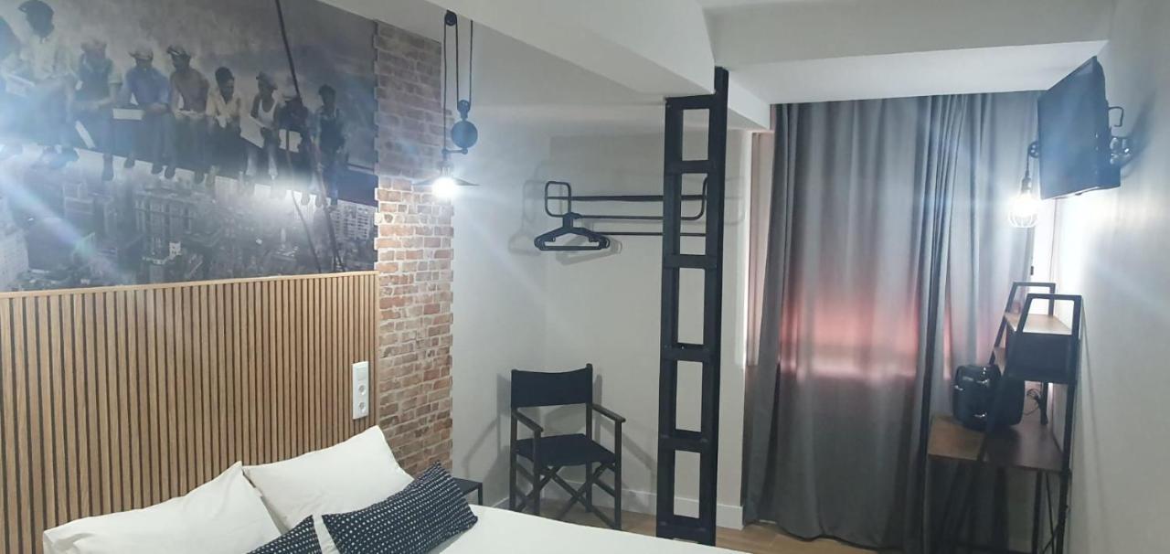 Hostal Fronton Alcobendas Dış mekan fotoğraf